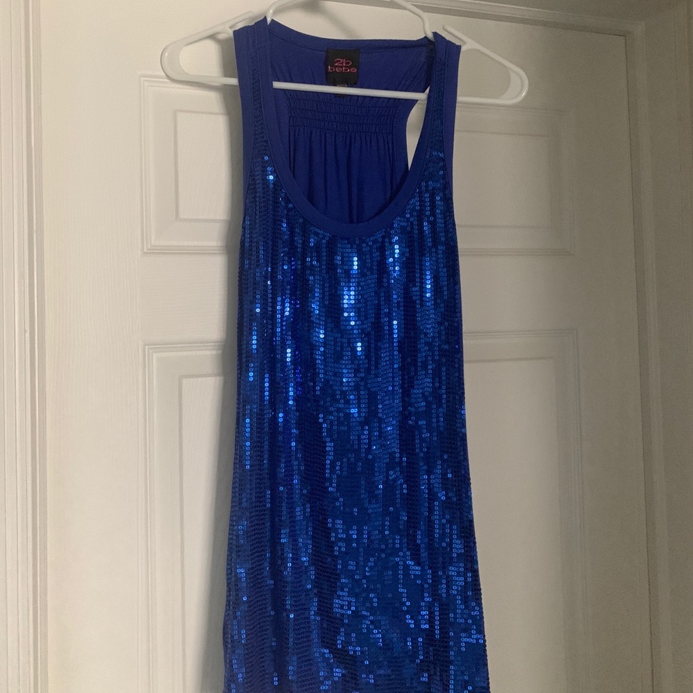 Blue sequence tank
